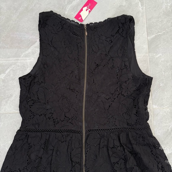 Women’s Xhilaration Target Lace V-Neck Cut Out Sleeveless Dress Size Medium - Picture 10 of 16